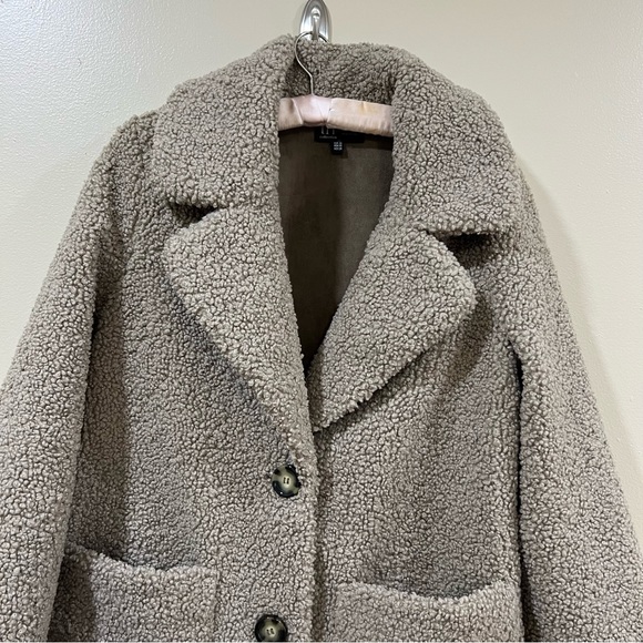 Zara TRF Teddy Sherpa Jacket Size XS - Picture 4 of 9